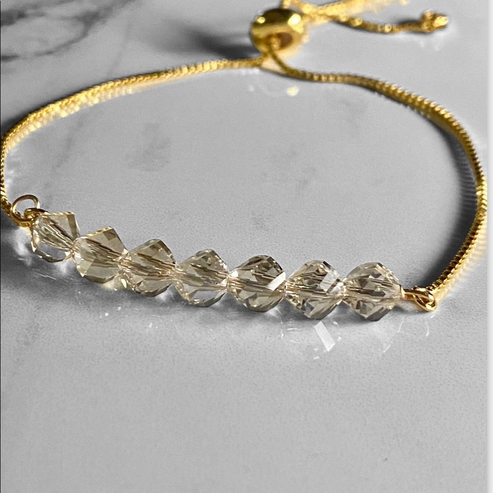 🎁 Swarovski crystal gold bracelet - Picture 3 of 9